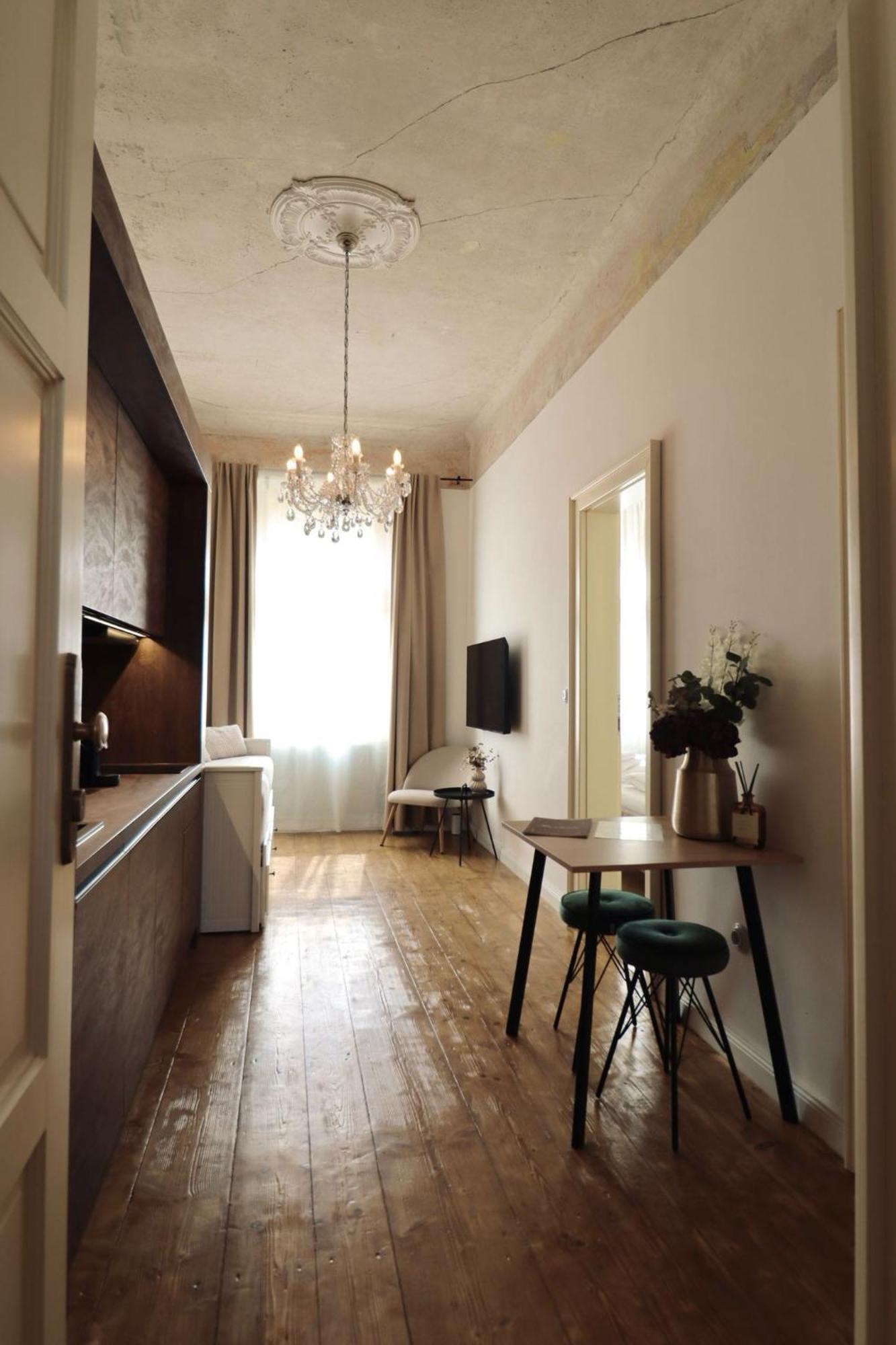 Apartma Hilda 1905 Karlovy Vary Exterior photo